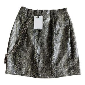 Mistress Rocks
Mini skirt